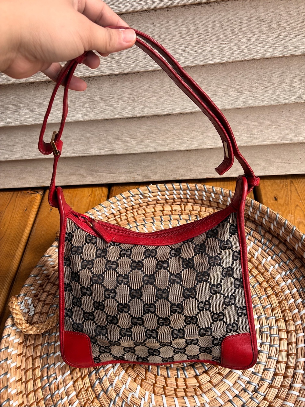 Gucci Beige GG Canvas Shoulder Bag with Red Trim ( authentic )